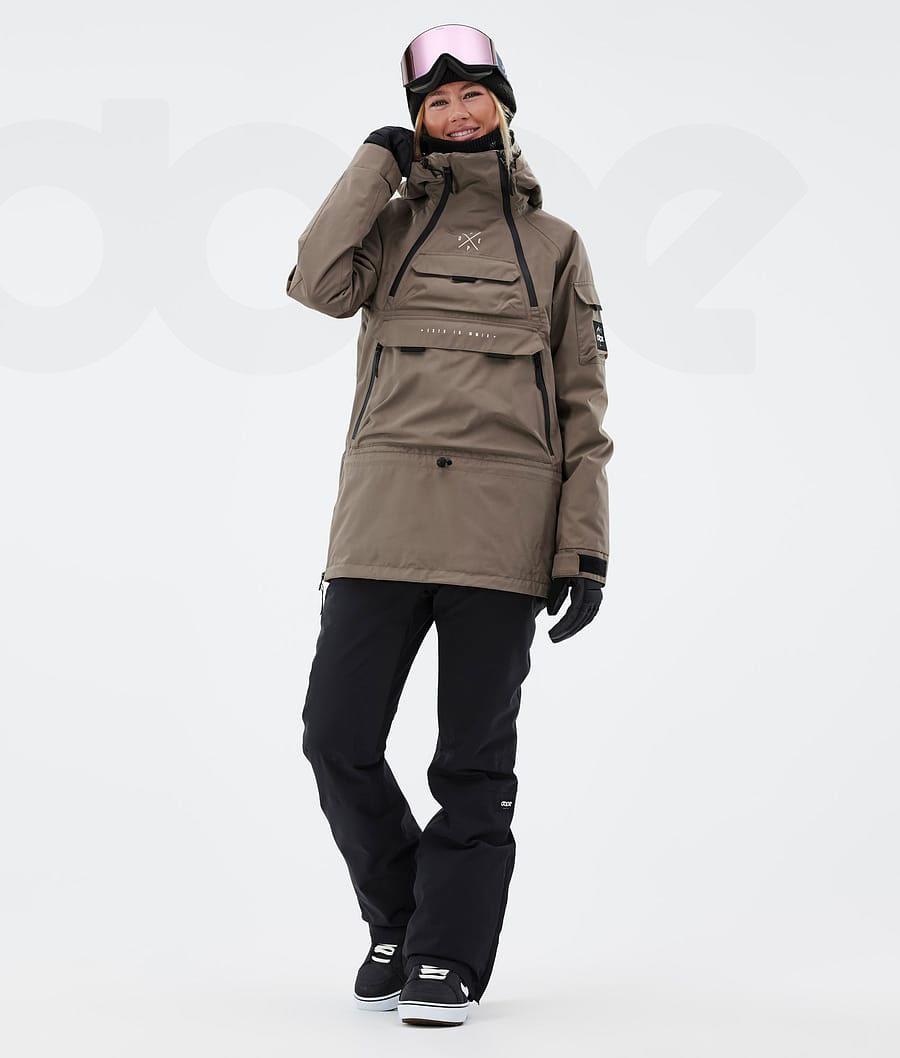 Coffee Women's Dope Akin W Snowboard Jackets | AUDN3407