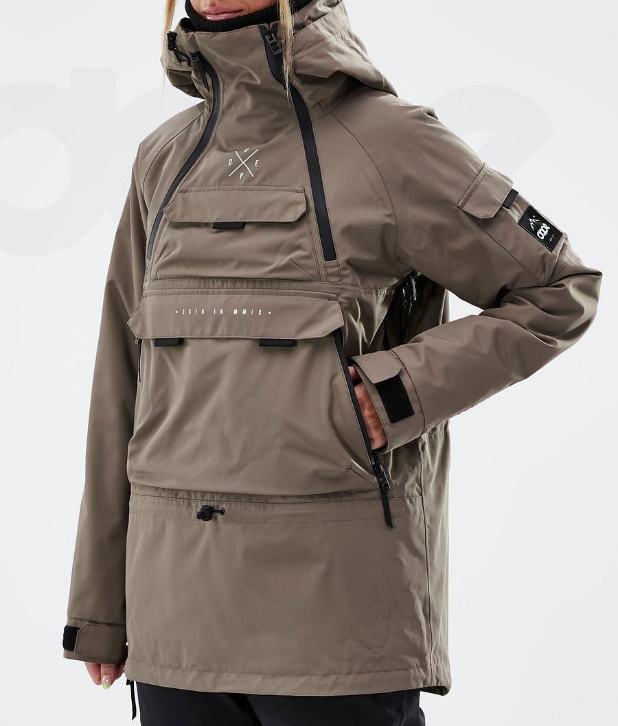 Coffee Women's Dope Akin W Snowboard Jackets | AUDN3407